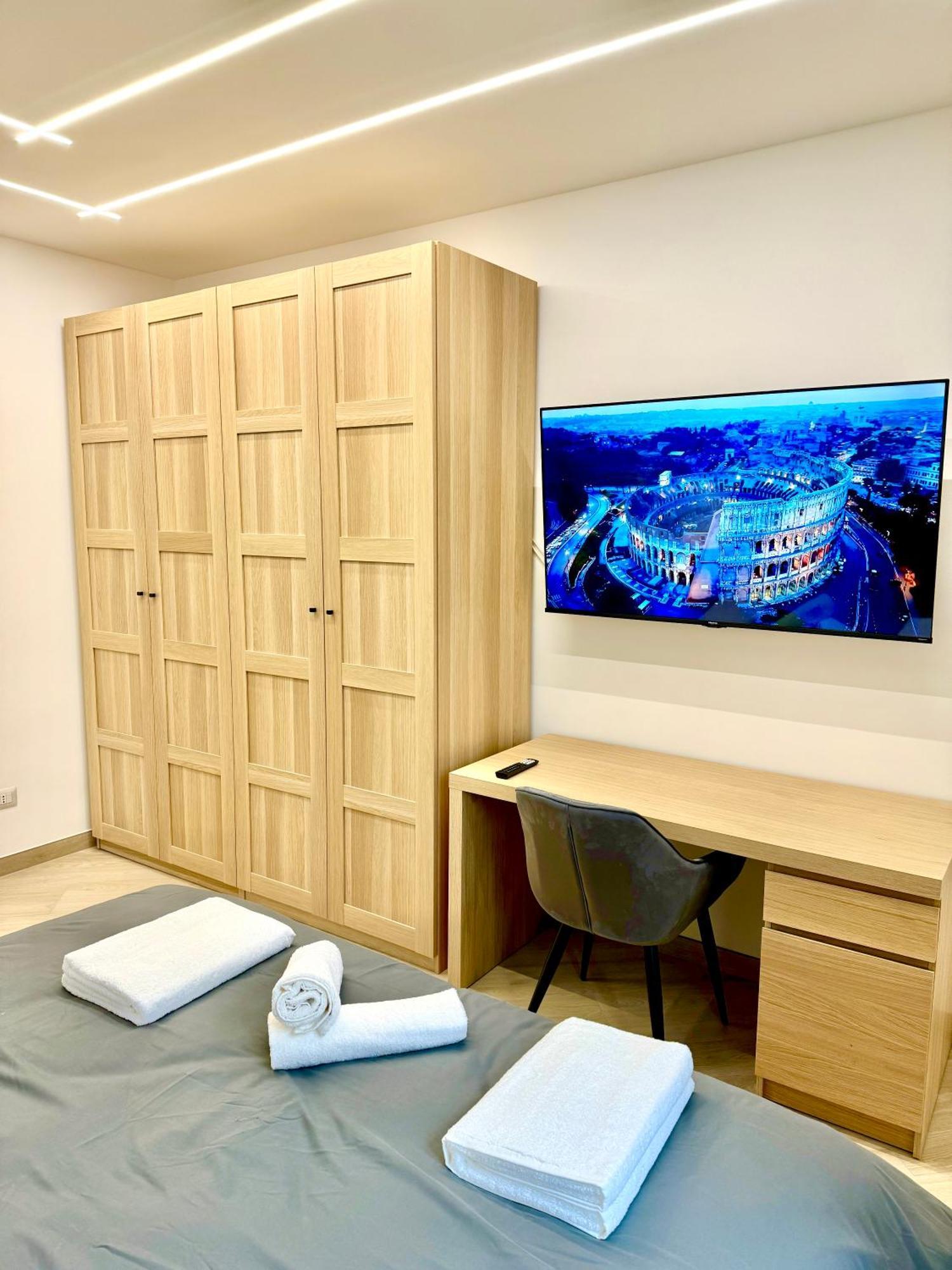 Luxury Apartment Togliatti โรม ภายนอก รูปภาพ