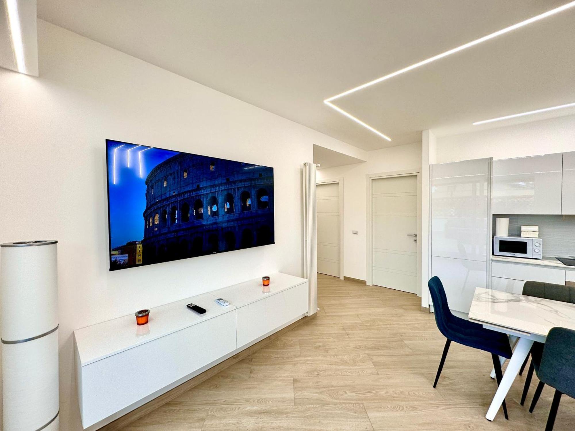 Luxury Apartment Togliatti โรม ภายนอก รูปภาพ